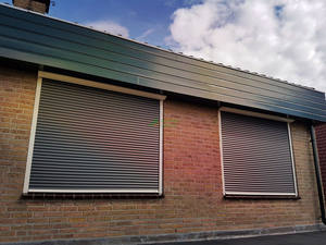 Volets roulants en aluminium à économie d'énergie avec isolation thermique et réduction du bruit - Product Image 3