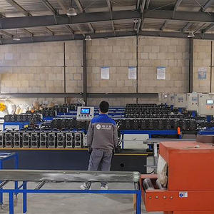 Zócalo de Acero Inoxidable Anodizado Plateado con Sistema de Gestión de Cables para Decoración de Interiores - Product Image 6