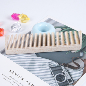 Anpassbarer Einweg-Kunststoffkamm in Weiß, Rechteckig 13cm X 3,5cm 10-11g Umweltfreundlich Abbaubar für Hotel-Annehmlichkeiten - Product Image 4