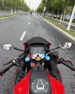 สกูตเตอร์ระบบแก๊ส RR525 wuji เบรก4จังหวะเครื่องยนต์เบนซินเบรเมโบ + ระบบกันสะเทือนแบบแอโรไดนามิก - Product Image 3