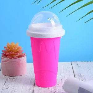 Squeeze Botella de agua de jugo casero Batido de congelación rápida Taza de arena Pinch Enfriamiento rápido Helado mágico - Product Image 4