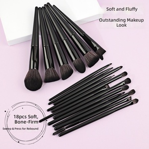 ชุดแปรงแต่งหน้า 18 ชิ้น ขนแปรงไนลอน ด้ามไม้สีดำด้าน สำหรับคอนซีลเลอร์ คอนทัวร์ เบลนดิ้ง ชุดเครื่องสำอางมืออาชีพ - Product Image 3