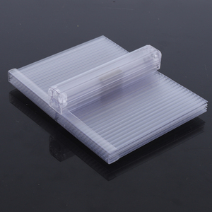 <span class=keywords><strong>Plaque</strong></span> de <span class=keywords><strong>polycarbonate</strong></span> <span class=keywords><strong>alvéolaire</strong></span> industrielle transparente multi-parois 8mm 10mm 12mm à double crochet en U <span class=keywords><strong>pour</strong></span> <span class=keywords><strong>serre</strong></span> - Product Image 3