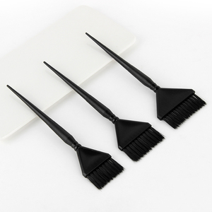 Brosse à cheveux à pointe noire Barber <span class=keywords><strong>Shop</strong></span> Baking Oil Comb Salon Highlight Hair Toolhair dye brush - Product Image 1