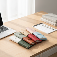 Vente en gros usine promotionnelle : Mini classeur à spirale M5 à 5 anneaux, rechargeable, à feuilles mobiles, avec bande élastique, multicolores, en cuir souple avec pochette