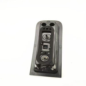 A4639068100 luci posteriori combinate L o R per Mercedes-Benz posteriore W463 G500 G550 G63 - Product Image 4