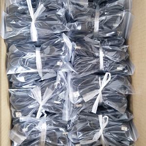 <span class=keywords><strong>สาย</strong></span>เคเบิลข้อมูลไมโครยูเอสบี ชนิด ซี ทำจากวัสดุพีวีซี <span class=keywords><strong>ใช้</strong></span>สำหรับชาร์จโทรศัพท์มือถือและเชื่อมต่อข้อมูลกับคอมพิวเตอร์ - Product Image 5