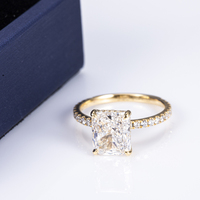 Bague de fiançailles et de mariage Messi Gems MSR-522 en or 18 carats avec diamant solitaire radiant de 2,2 carats cultivé en laboratoire