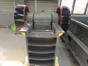 Trituradora <span class=keywords><strong>de</strong></span> Piedra para Cantera, Trituradora <span class=keywords><strong>de</strong></span> Cuarzo PE400*600, Planta <span class=keywords><strong>de</strong></span> Trituración <span class=keywords><strong>de</strong></span> <span class=keywords><strong>Roca</strong></span>, Precio <span class=keywords><strong>de</strong></span> Fábrica, Máquina Trituradora <span class=keywords><strong>de</strong></span> Mandíbulas para Concreto y <span class=keywords><strong>Granito</strong></span> - Product Image 5