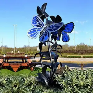 Outdoor Garden Decoration Resin Butterflies Sculpture Fiberglass Giant Insect Butterfly Statue