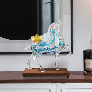 Adorno de resina con forma de caballo de la suerte, decoración Feng Shui para sala de estar, regalo de inauguración de casa - Product Image 2