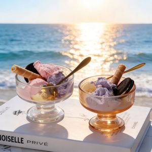 Gobelet à glace au lait sucré et acidulé, style célébrité internet, avec couvercle à poignée, impression de logo personnalisable, minimalisme moderne - Product Image 1