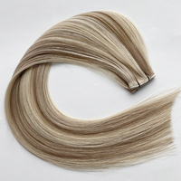 Cheveux à trame papillon Genius Hole Weft invisibles, Remy double drawn, librement découpables n'importe où sans se détacher, pour une pose invisible.