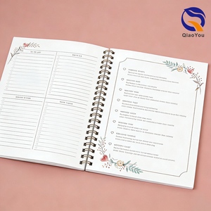 Carnet de planification de mariage et organisateur personnalisé avec <span class=keywords><strong>impression</strong></span> couleur intégrale, reliure spirale et protection des bords métalliques - Product Image 2