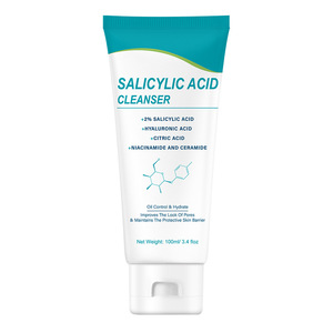Nettoyant Moussant OEM à l'Acide Salicylique et à l'Acide Hyaluronique 100ml – Contrôle du Sébum pour Peaux à Tendance Acnéique - Product Image 5