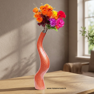Florero Moderno de Aluminio para Piso con Diseño Ondulado y Color Esmaltado, Estilo Contemporáneo para Decoración de Sala de Estar - Product Image 3