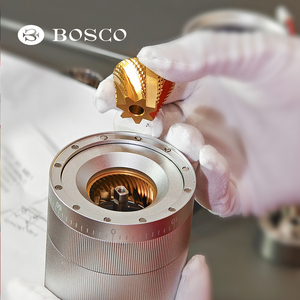 เครื่องบดกาแฟแบบพกพา Bosco ดีไซน์เพรียวบาง ผลิตจากอะลูมิเนียมและสแตนเลส ใบมีดขนาด 38 มม. สำหรับใช้ในครัวเรือนและโรงแรม รุ่น Bc-a1002 - Product Image 1