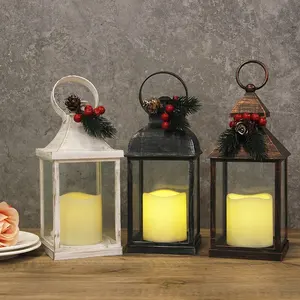 Linternas de velas de Navidad de vacaciones metálicas iluminadas con pilas con temporizador de acentos florales