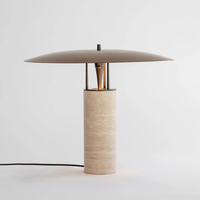 Lampe de table moderne et simple en travertin, abat-jour LED en forme de champignon, lampe de bureau de luxe pour chambre à coucher et salon