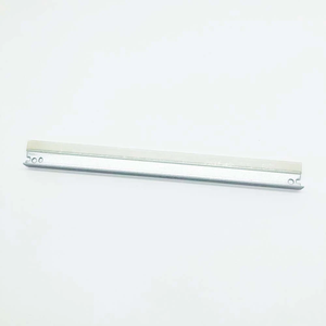 Cuchilla de Limpieza de Tambor para HP CP1215 2025 1025 1415 312A, para <span class=keywords><strong>Canon</strong></span> <span class=keywords><strong>LBP</strong></span> 7010 7018 <span class=keywords><strong>5050</strong></span> 8010cn 8030 8040 8050 - Product Image 4