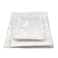 Design moderne de luxe Ensemble d'assiettes et de bols en porcelaine à bordure dorée Fourniture d'usine en grès écologique pour la maison ou l'hôtel