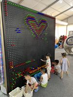 Jeu mural interactif lumineux populaire pour enfants, nouveaux arrivages, panneaux muraux lumineux, clous muraux Lite Brite pour enfants, centre de jeux