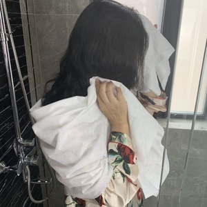 ผ้าขนหนูเช็ดหน้าแบบใช้แล้วทิ้งผ้าวิสคอสไม่ทอขนาด70x140ซม. แพ็กแยกได้ตามต้องการ - Product Image 2