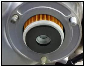 Filtro de aceite para montaje de motor de motocicleta <span class=keywords><strong>repuestos</strong></span> Filtro de admisión de aire máquinas de filtro de aceite para <span class=keywords><strong>Yamaha</strong></span> <span class=keywords><strong>XMAX</strong></span> 300 XMAX300 - Product Image 4