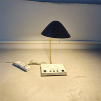 Staybridge Suites Lampe de table Base en marbre blanc Lumière Côté lit Moderne Led Rechargeable Lampe de table moderne pour chambre Hôtel