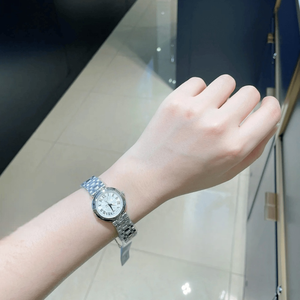 Montre de luxe haut de gamme SEIKO, mouvement à quartz, boîtier en acier inoxydable, bracelet en acier inoxydable effet crocodile, étanche 30 bars, Longinesing - Product Image 5