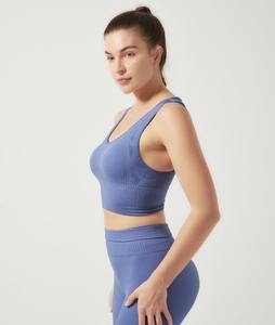 Ensemble de yoga imprimé léopard sans couture pour femmes soutien-gorge de sport à bretelles spaghetti et leggings respirants pour vêtements de fitness - Product Image 4