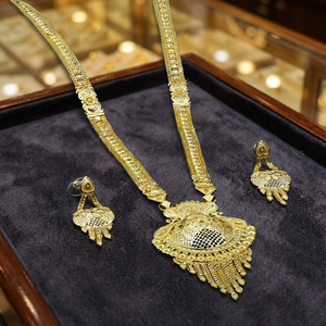 Colliers de mode plaqués or micronique 14K 18K 24K en gros, bijoux au design traditionnel, colliers longs en laiton rempli d'or - Product Image 3