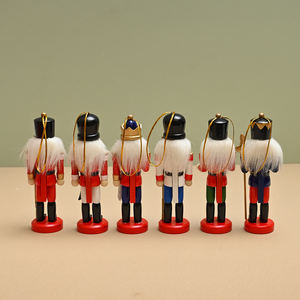 Casse-noisette <span class=keywords><strong>de</strong></span> Noë<span class=keywords><strong>l</strong></span> <span class=keywords><strong>de</strong></span> haute qualité <span class=keywords><strong>de</strong></span> 5 pouces, divers styles, en bois, décorations, vente en gros, série <span class=keywords><strong>de</strong></span> poupées - Product Image 2