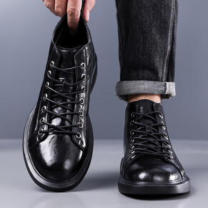 Botas de invierno 2025 estilo retro británico para hombre, con punta redonda, cordones, resistentes al desgaste, de media pantorrilla, parte superior de microfibra, tallas grandes. - Product Image 5
