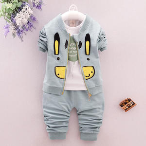 Vêtements pour enfants en gros, ensemble de 3 pièces pour enfants, veste, t-shirt et pantalon - Product Image 2