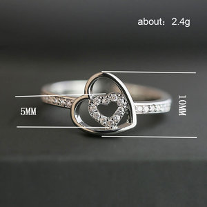 Anello da Donna a Forma di Cuore con Micro Zirconi Incastonati, Gioiello Minimalista per Uso Quotidiano, Regalo di Moda - Product Image 3