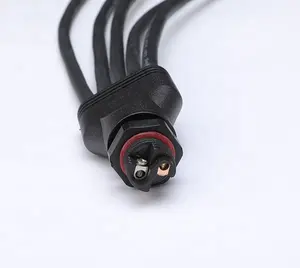 Tow Four Outdoor Eight Claw Wire Connection Type Connector Nylon Y Model One Out Two Wire