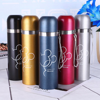 Botol air olahraga anak-anak, termos dinding ganda terisolasi vakum stainless steel portabel 500ml dengan tali