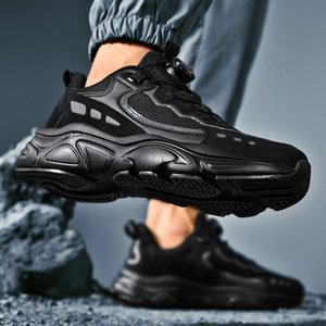 Baskets de course en cuir pour hommes et femmes, avec logo personnalisable, design <span class=keywords><strong>à</strong></span> bouton rotatif, auto-<span class=keywords><strong>laçage</strong></span> facile <span class=keywords><strong>à</strong></span> porter, augmentant la taille, sport épais - Product Image 1