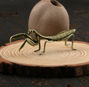 Figuras de Insectos de Metal en Miniatura al por Mayor, Artesanía de Animales, Figura de <span class=keywords><strong>Mantis</strong></span> Chapada en Cobre Retro, Micro Escultura Cultural para Mesa de Té o Escritorio - Product Image 3