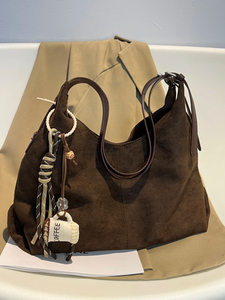 Bolso <span class=keywords><strong>de</strong></span> mano Retro <span class=keywords><strong>de</strong></span> gran capacidad para mujer, bolso <span class=keywords><strong>de</strong></span> mano, hombro <span class=keywords><strong>de</strong></span> gamuza, piel <span class=keywords><strong>de</strong></span> ciervo, cadena <span class=keywords><strong>de</strong></span> terciopelo, versátil para mujer - Product Image 3