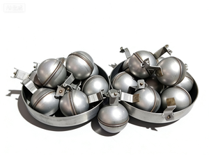 ลูกบอลลอยน้ำพร้อมขายึดสแตนเลส SUS 304 316L ของเรา มีให้เลือกสองขนาดของขายึด - Product Image 3