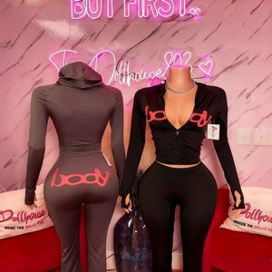 Bộ đồ nữ thời trang 2 món họa tiết báo đốm, quần ống loe, áo khoác hoodie dài tay, kiểu ôm sát, chất liệu len, bộ đồ thể thao mùa thu - Product Image 1