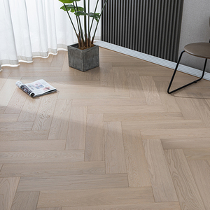 Suelo de Madera Multicapa de Fresno Blanco de 14 mm, con Sistema de Instalación Rápida CE, Grado ABC, Diseño en Espiga, Antimicrobiano, para Villa - Product Image 2