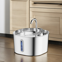 Fontaine à eau chat 2.2L en acier inoxydable avec fenêtre de visualisation distributeur d'eau automatique ultra silencieux pour animaux de compagnie filtre de style moderne