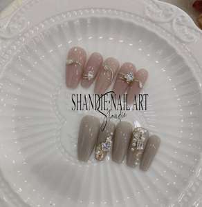 混装INS热指甲爪钻石超级闪光水滴马眼锆石饰品精致方形水晶指甲护身符 - Product Image 2