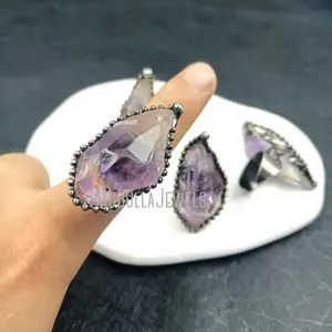 RM45603 Soldered Jewelry Rough Amethyst Crystals Healing Stones Free Form Point Rings Antique Silver Plated Boho Witchy Gift