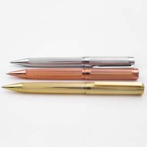 Bolígrafo de Lujo de Metal Color Oro Rosa con Logotipo de Marca Grabado, Imprimible - Product Image 3