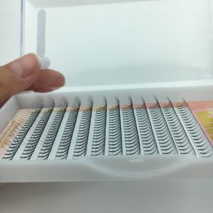 Nuevas extensiones de pestañas de volumen prefabricadas 10D Tallo corto 0,07 Extensiones de pestañas 4D 14D Paquete a granel 10mm Mink PBT Sintético CC Curl - Product Image 4