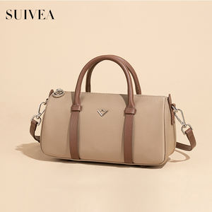 Bolso Boston de nailon ligero, elegante bolso de hombro para ir al trabajo, bolso minimalista texturizado de colores contrastantes, bolso elegante - Product Image 3